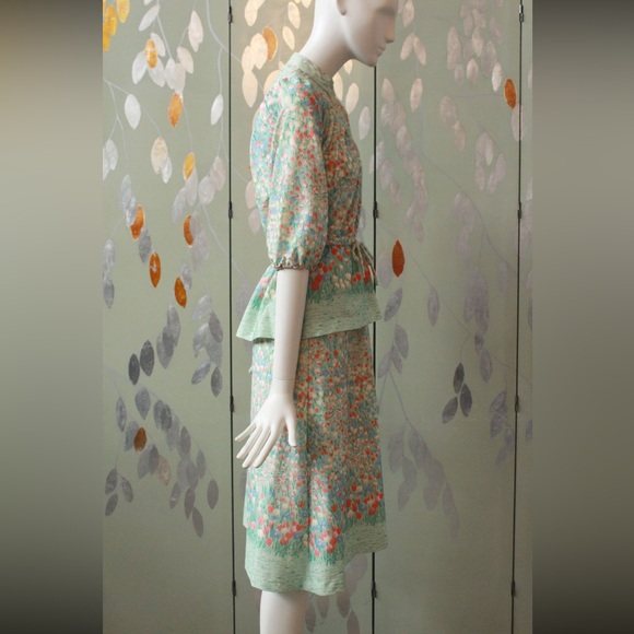 1970s Vintage Tulip Matching Set, Vintage Spring Set, Seafoam Floral - Picture 4 of 7